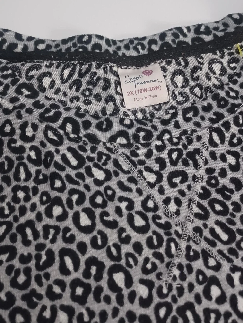 Secret Treasures Leopard Print Pj Top Sz 2X